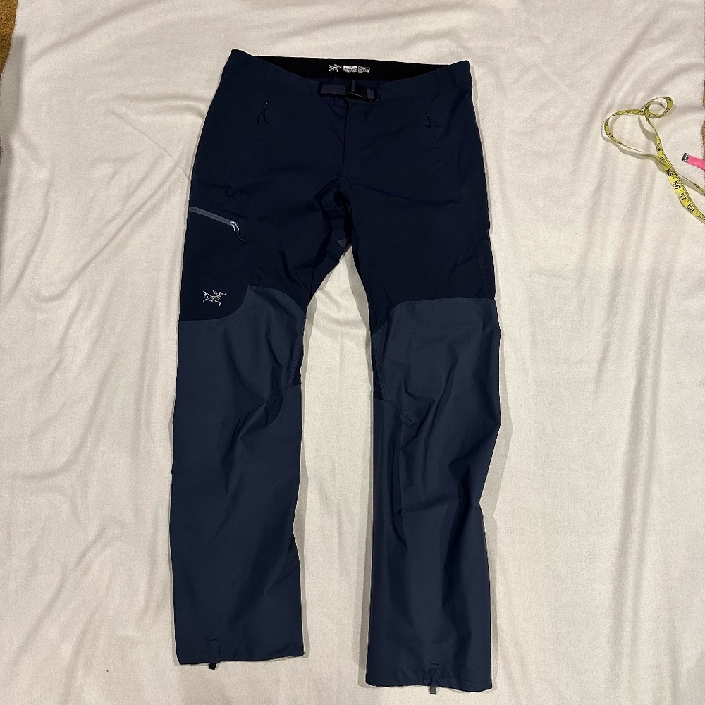 Arc'teryx Women's Navy Pants